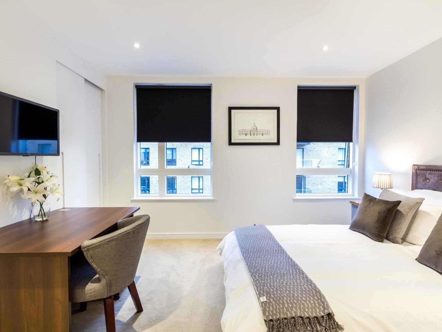2 Bed Property Close To Heathrow Airport Hounslow Exterior photo