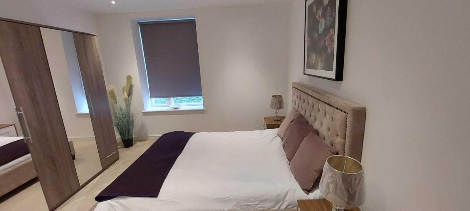 2 Bed Property Close To Heathrow Airport Hounslow Exterior photo